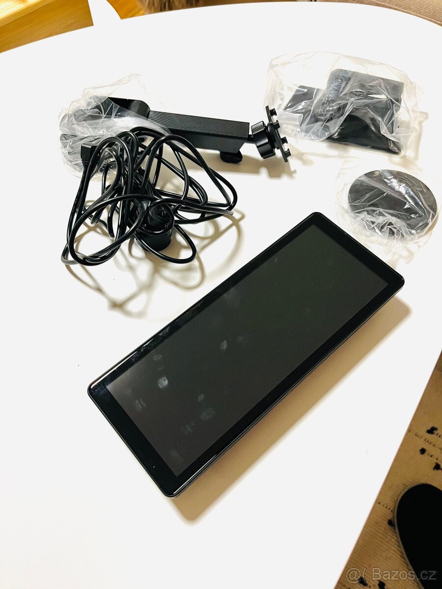 Monitor do auta značky CARCLEVER - 2