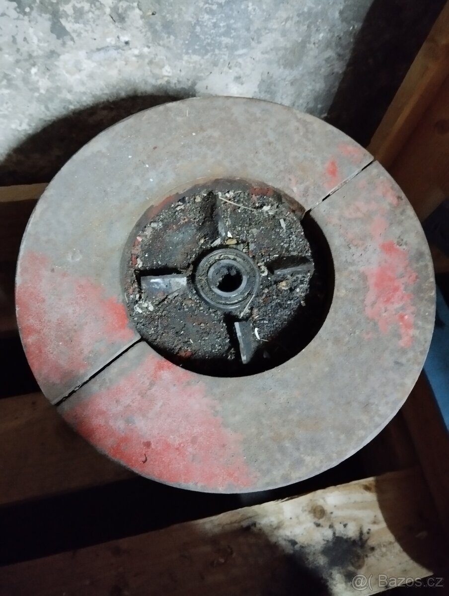 závaží na kola na Teru - 2