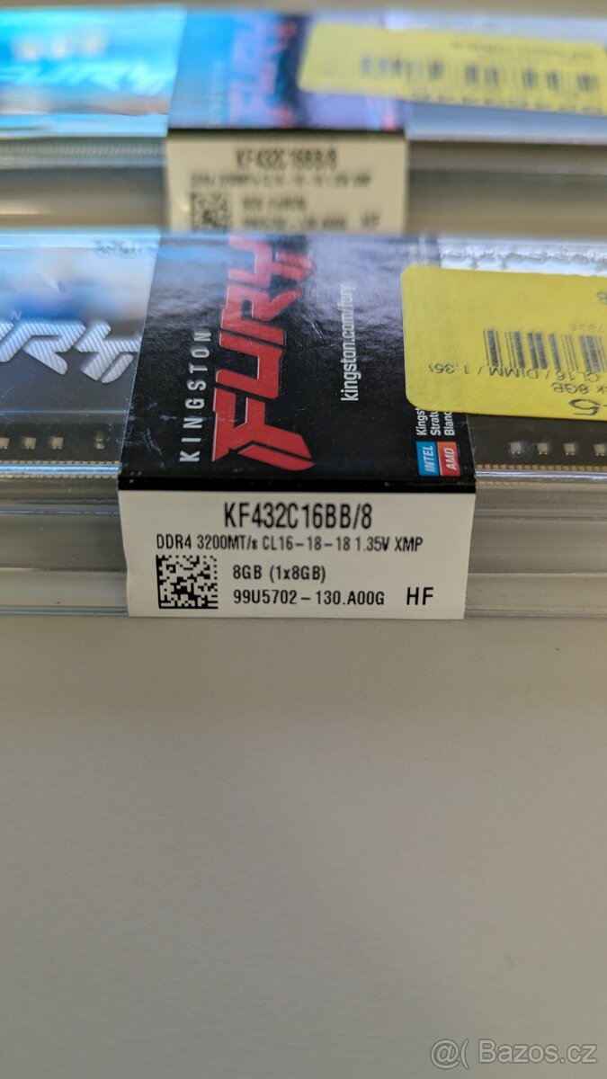 NOVÁ - Paměť RAM DDR4 8GB (1x8GB) 3200mhz CL18 - 2