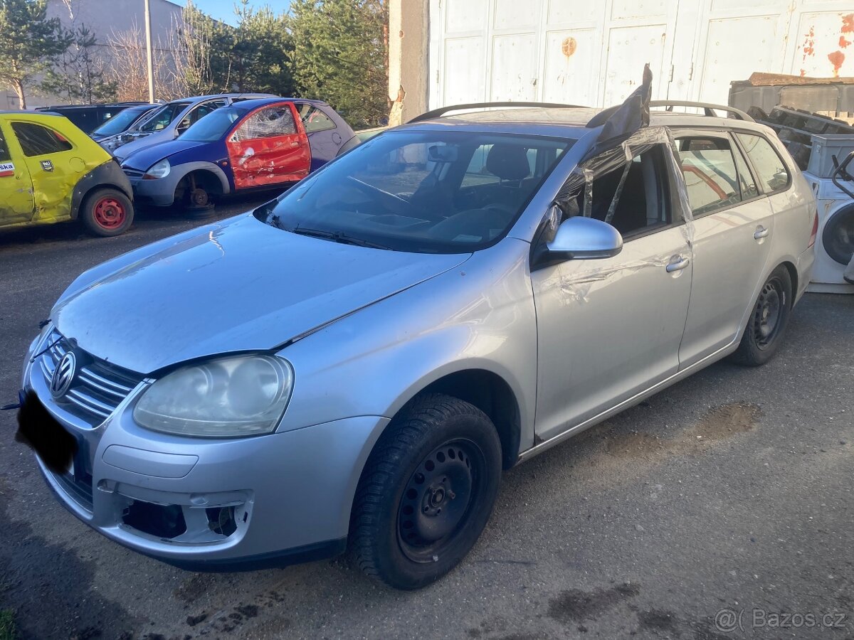 Náhradní díly Golf 5 rv 2008 motor BLS - 2