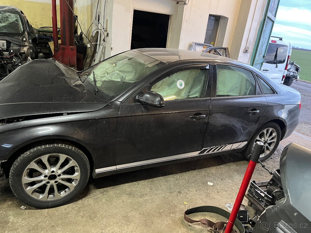 Audi A4 B8 2.0tdi 88kw 2010 najeto 24tkm na ND - 2