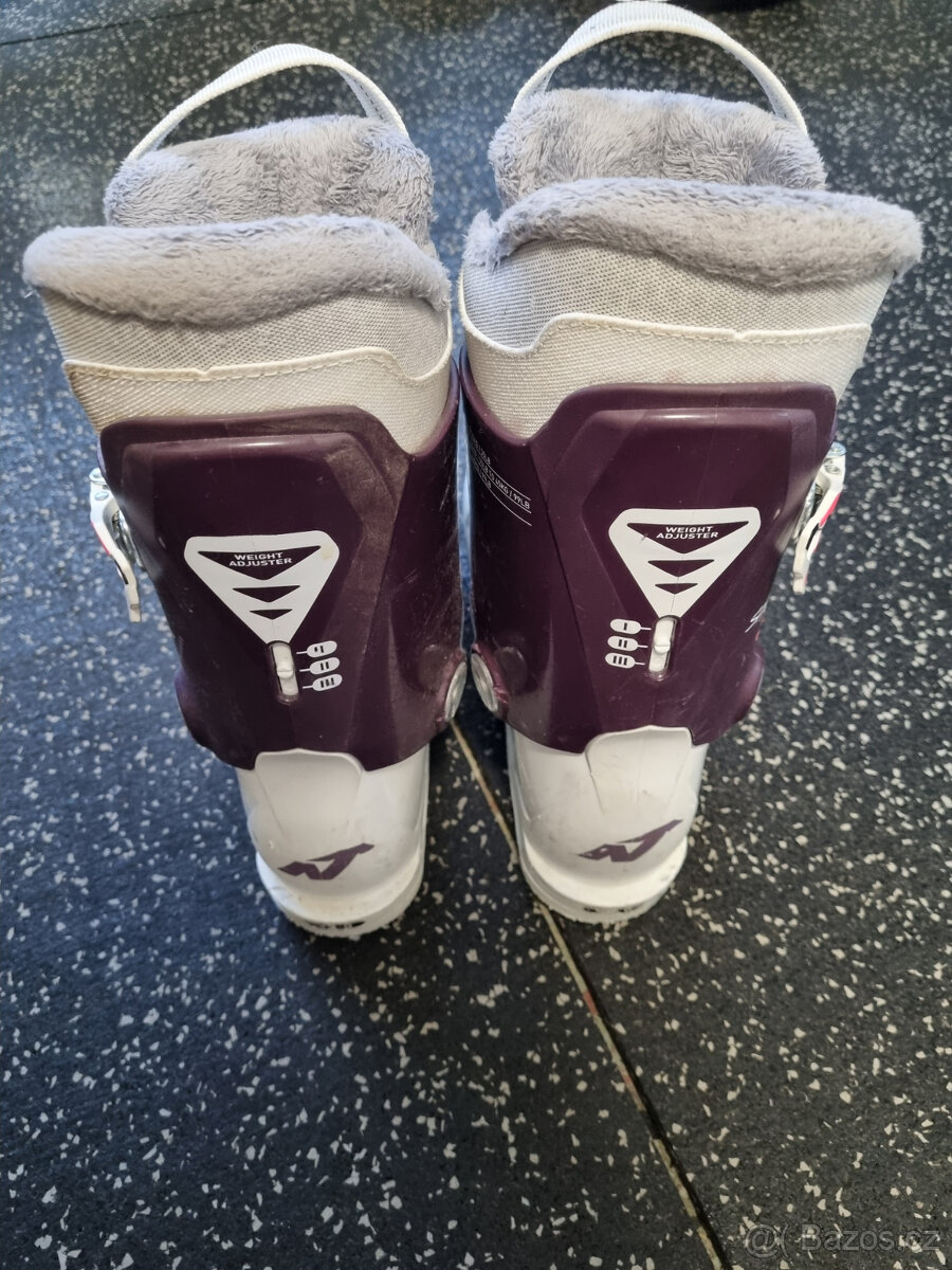Lyžařské boty dětské 23-23,5 Nordica - 2