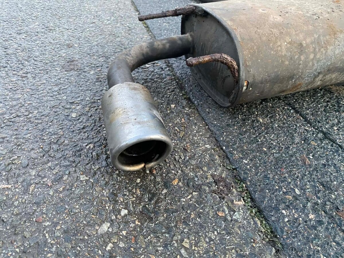 Výfuk Nissan Murano Z50 - 2