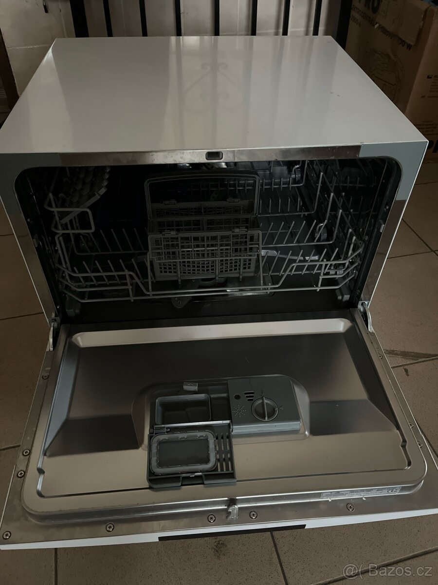 Myčka nádobí ETA - 2