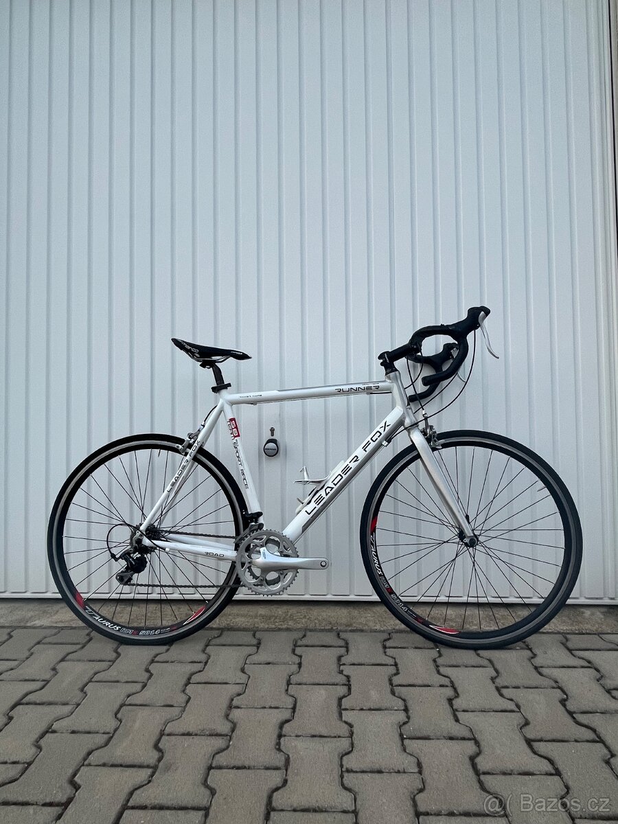 Silniční kolo Leader Fox - 2