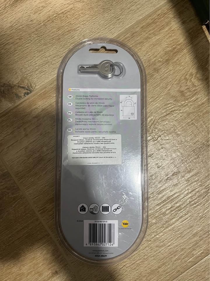 2x Visací zámek Yale (Assa Abloy) 35 mm - 2