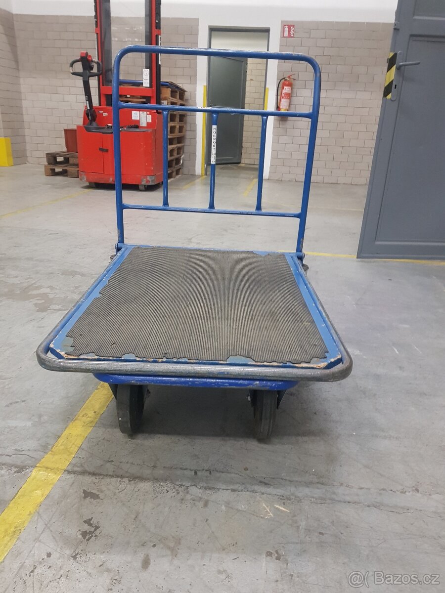 manipulační vozík - 2