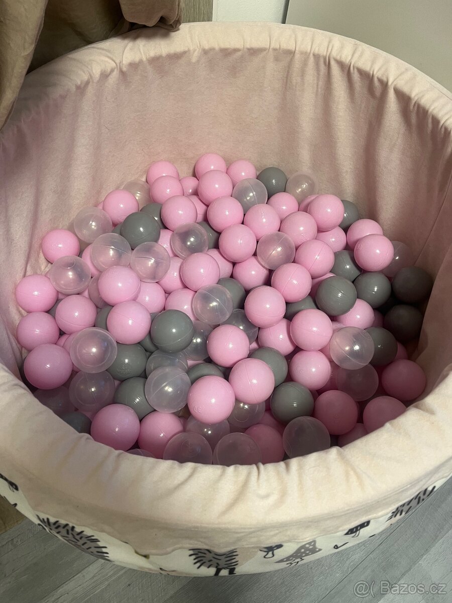 Bazének s míčky - 2