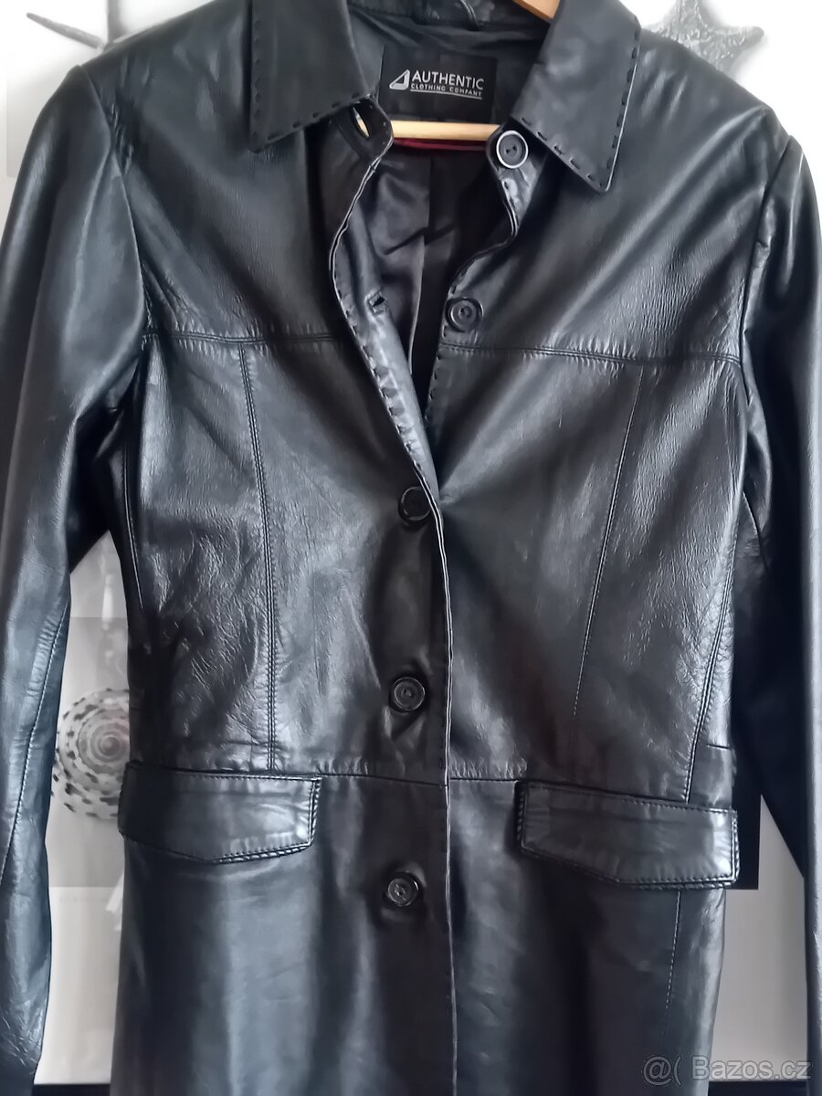 KOŽENÝ DÁMSKÝ KABÁT VEL.M - 2