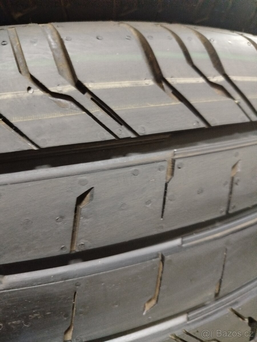 Letní 225/55 R17 C Continental Vancontact 200 - 2