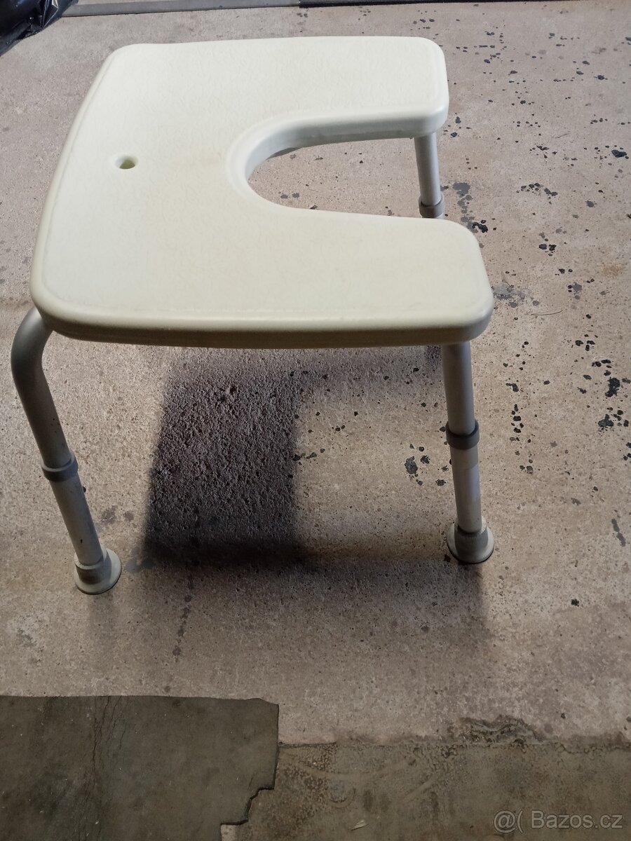 Sedátko do sprchy - 2