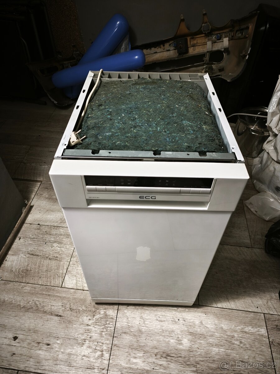 Myčka ECG EDF 4516 QA+ - 2