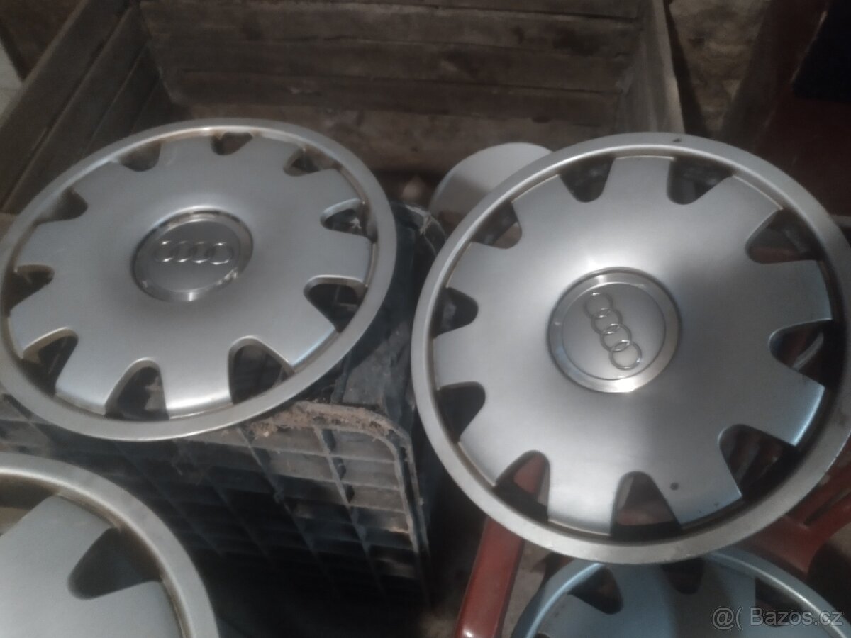 Originální poklice Audi - 2