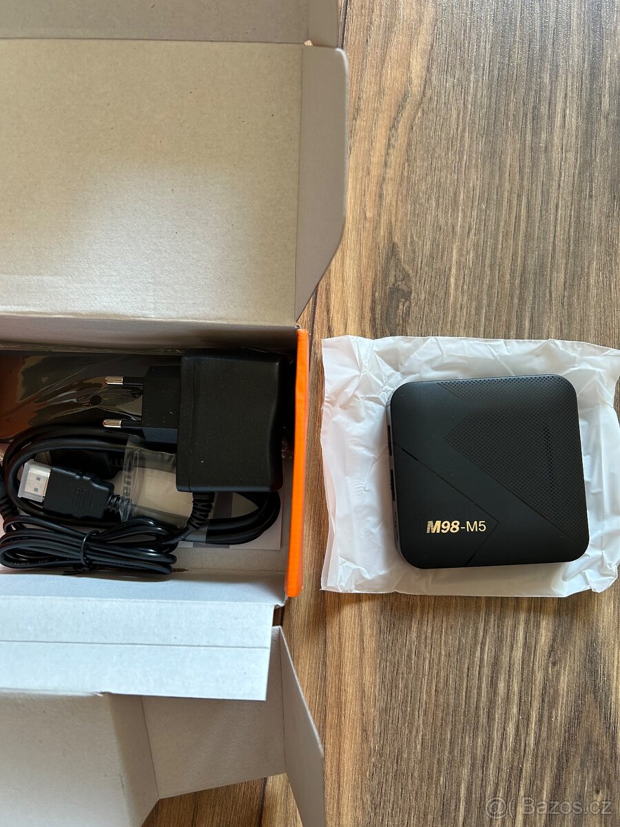 Prodám TV smart box M98-M5 - 2