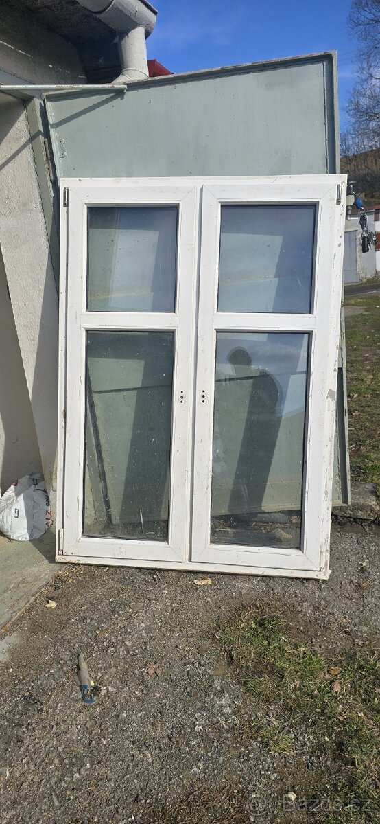 Tri plastove okna - 2