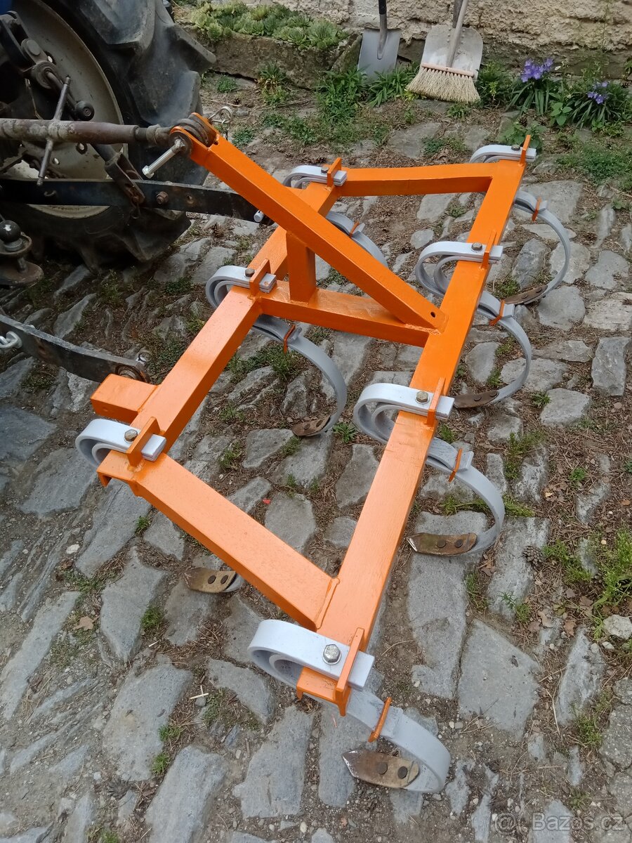 Kultivátor - 2