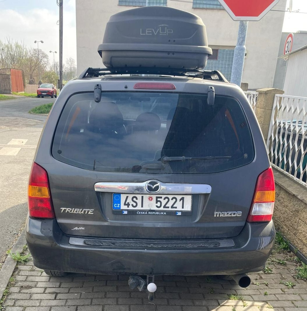 MAZDA tribute 2,3 4x4 - 2
