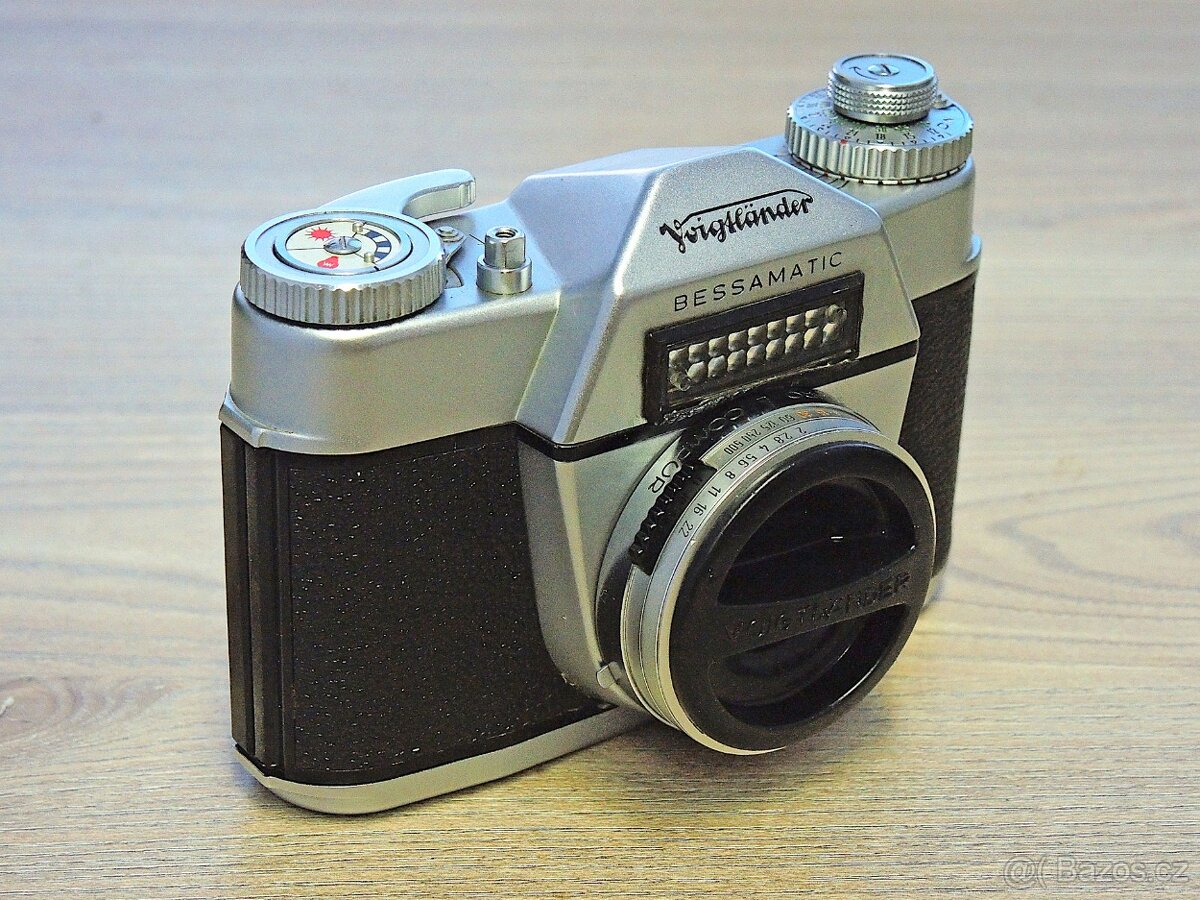 Kinofilmový Voightländer Bessamatic - tělo - 2