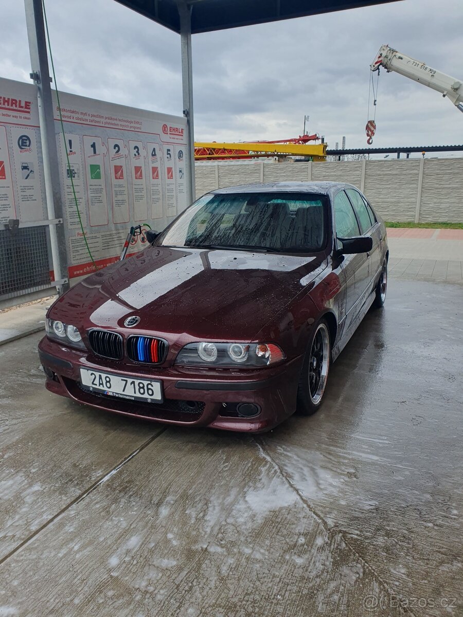 Bmw e39 523I - 2