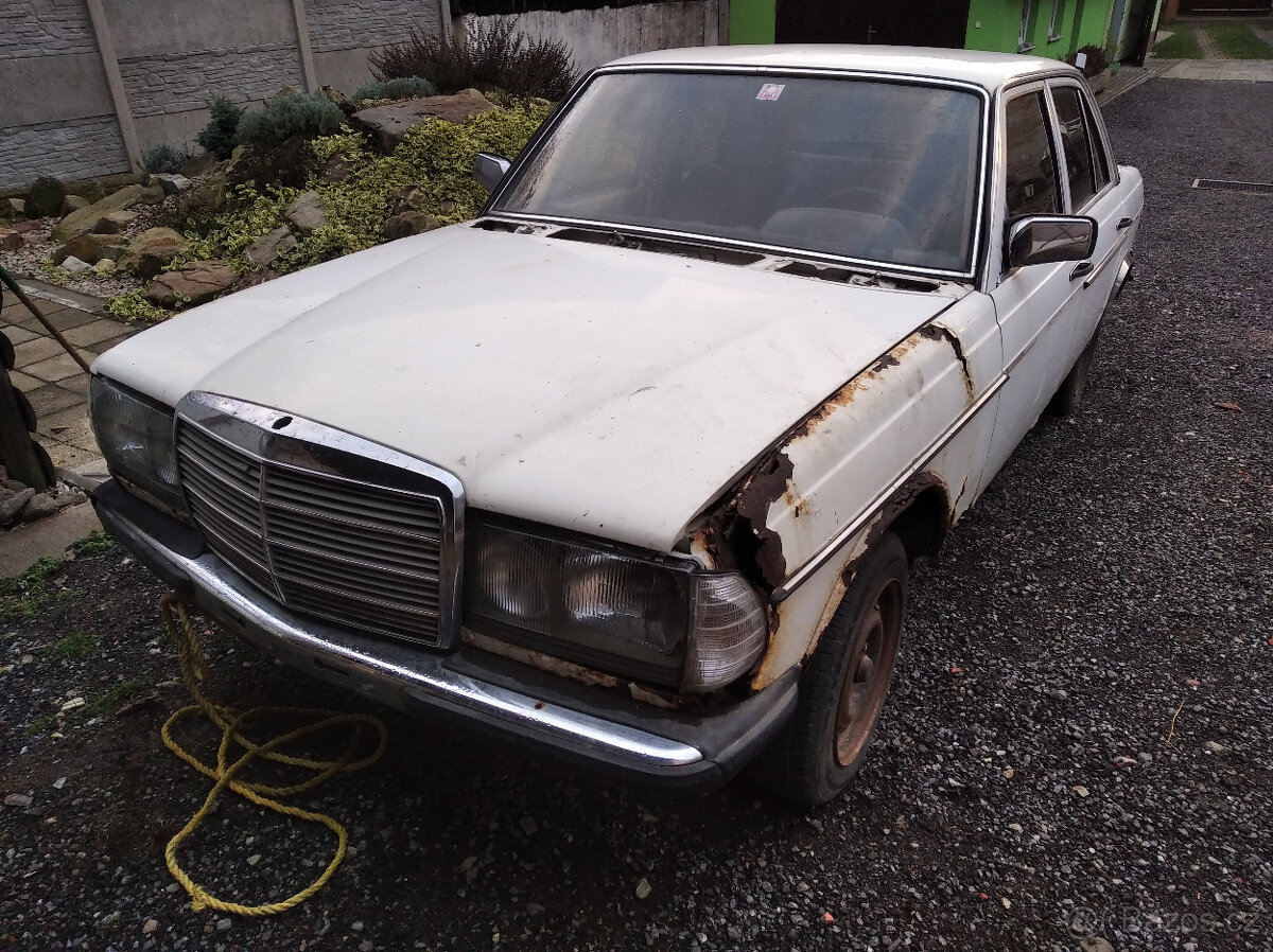 mercedes w123 na díly - 2