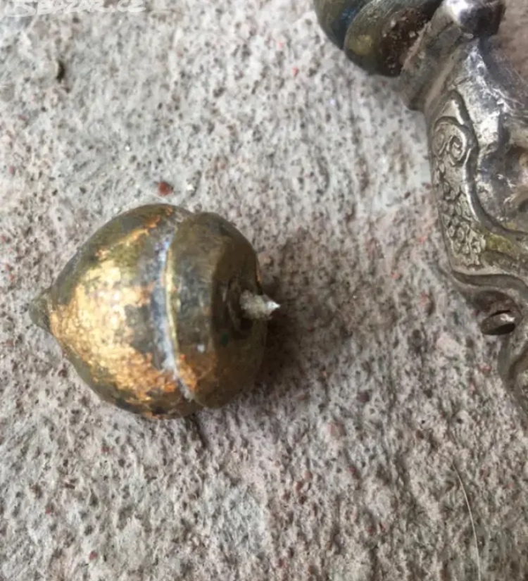 Stříbrná spona ze starověkého Říma - 2