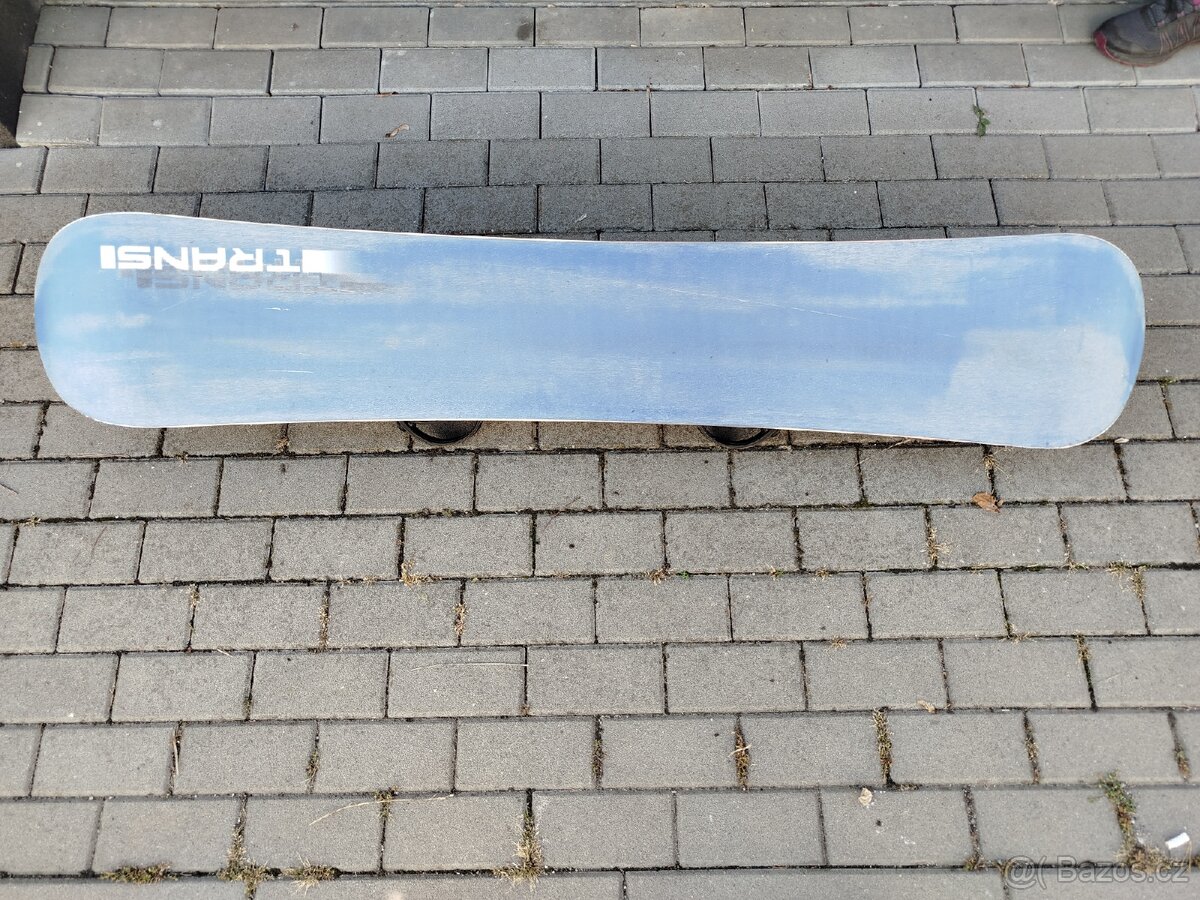 Snowboard s vázáním - 2