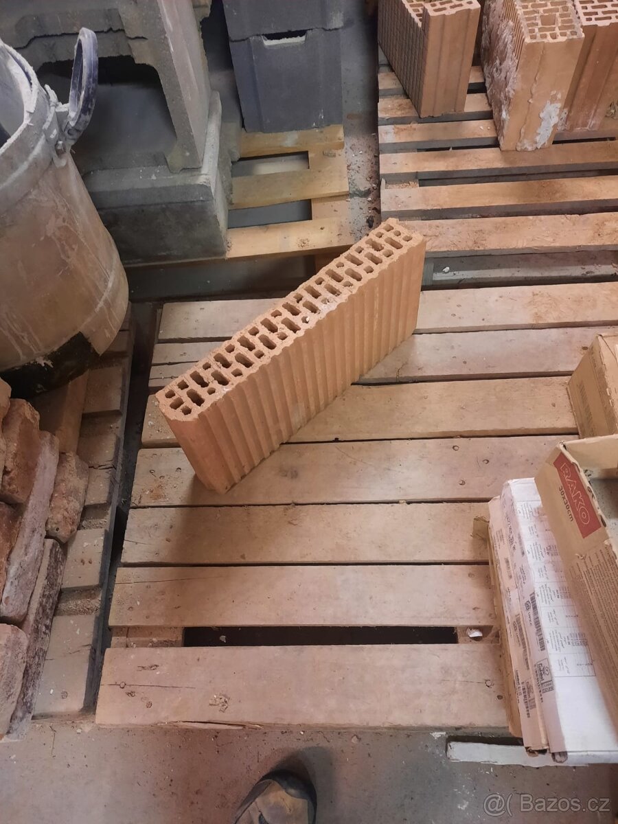 Prodám Heluz příčkovka 11,5cm, 8cm a 5cm - 2