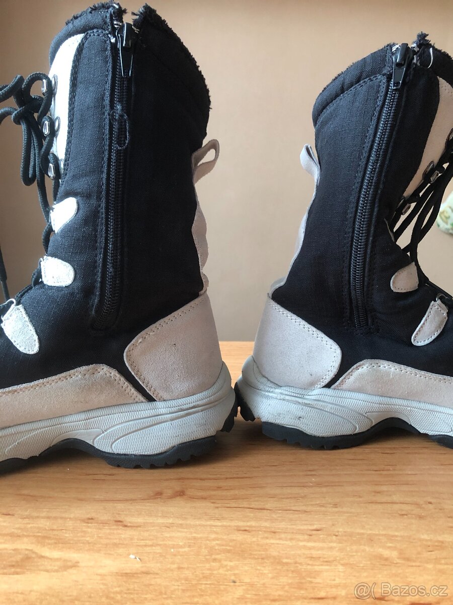 Prodám zimní boty zn.Rock Spring,vel.37 - 2