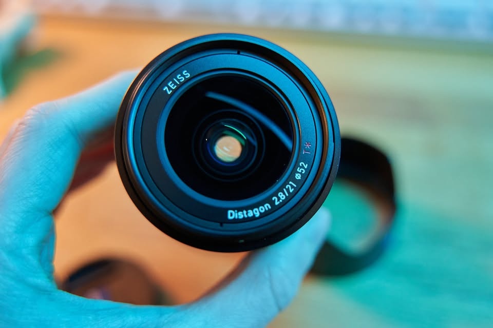 Loxia 21/2.8 pro Sony FE - 2