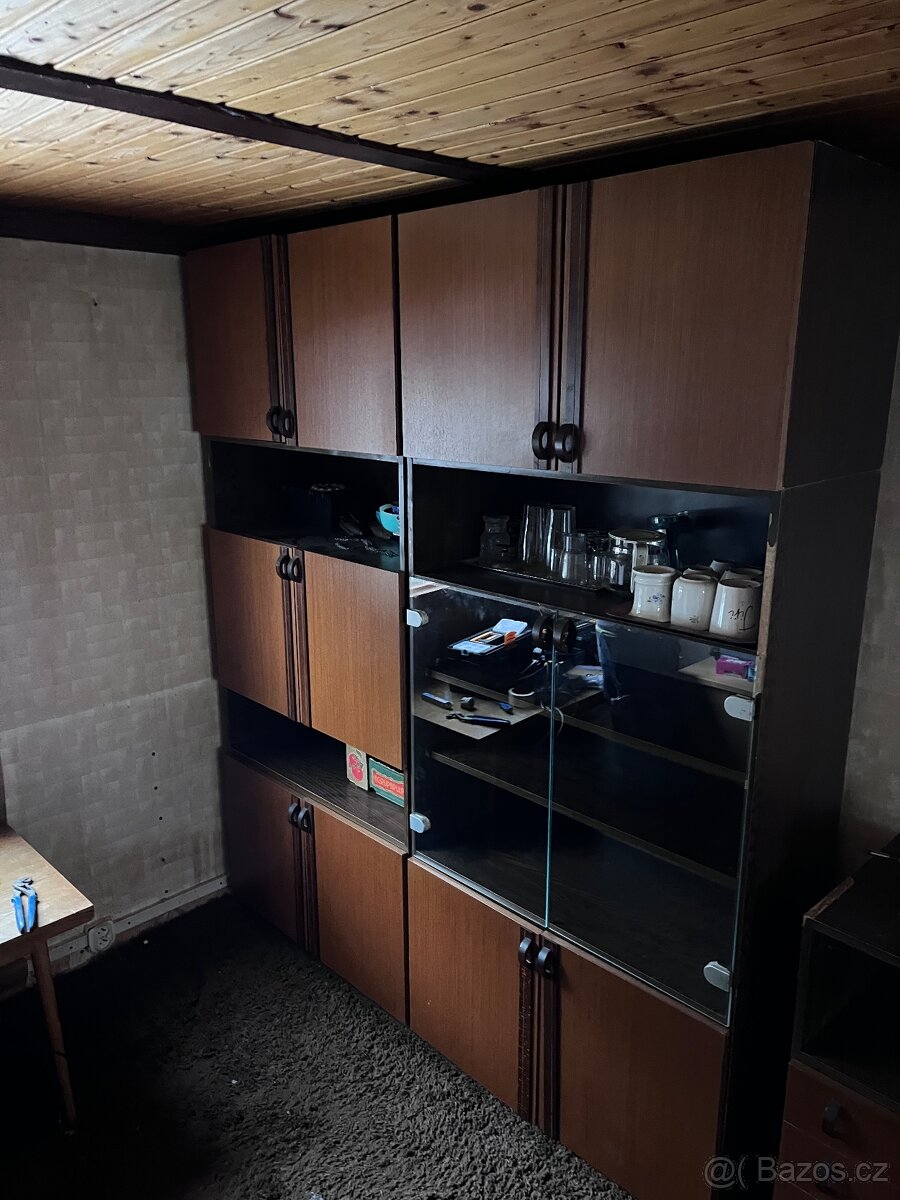 Obývací stěna za odvoz - 2