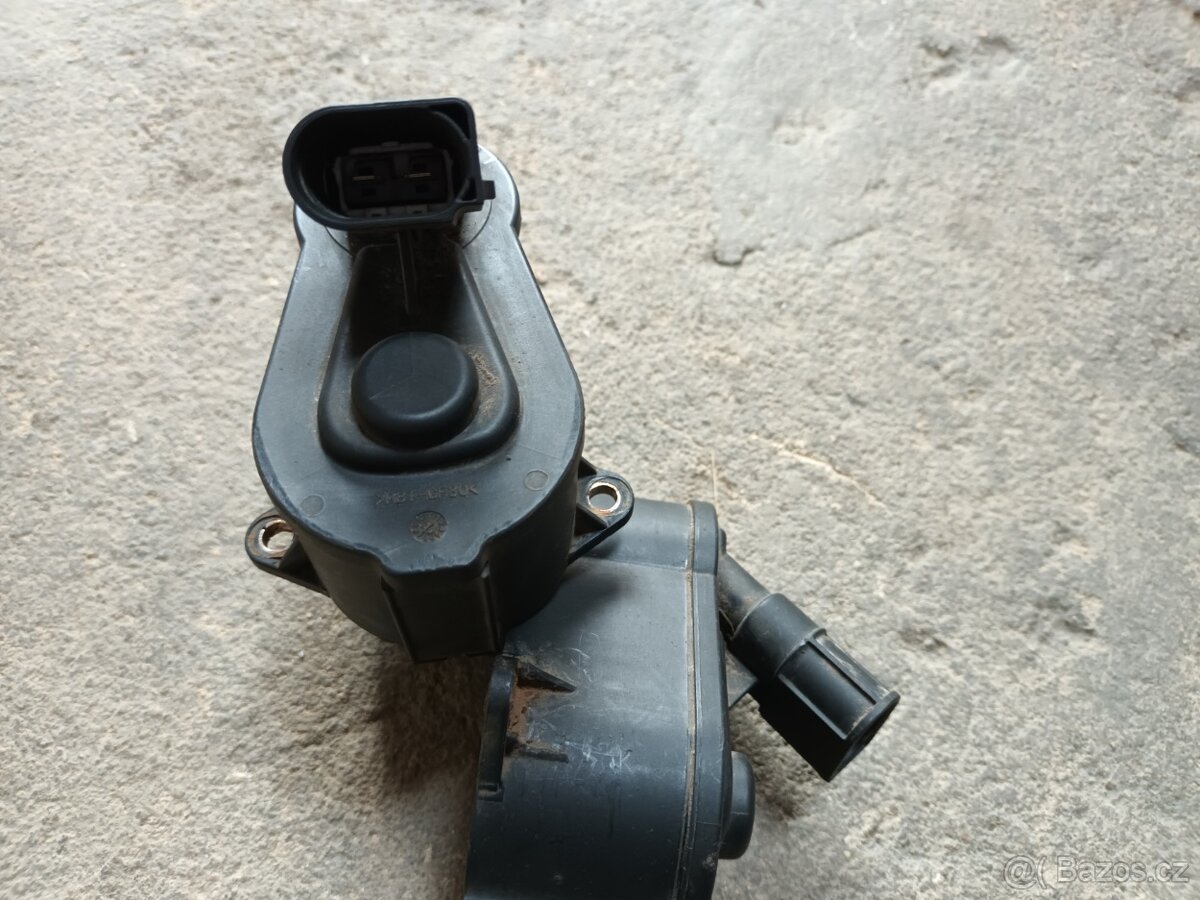 Motorek elektronická ruční brzda Audi A6 - 2