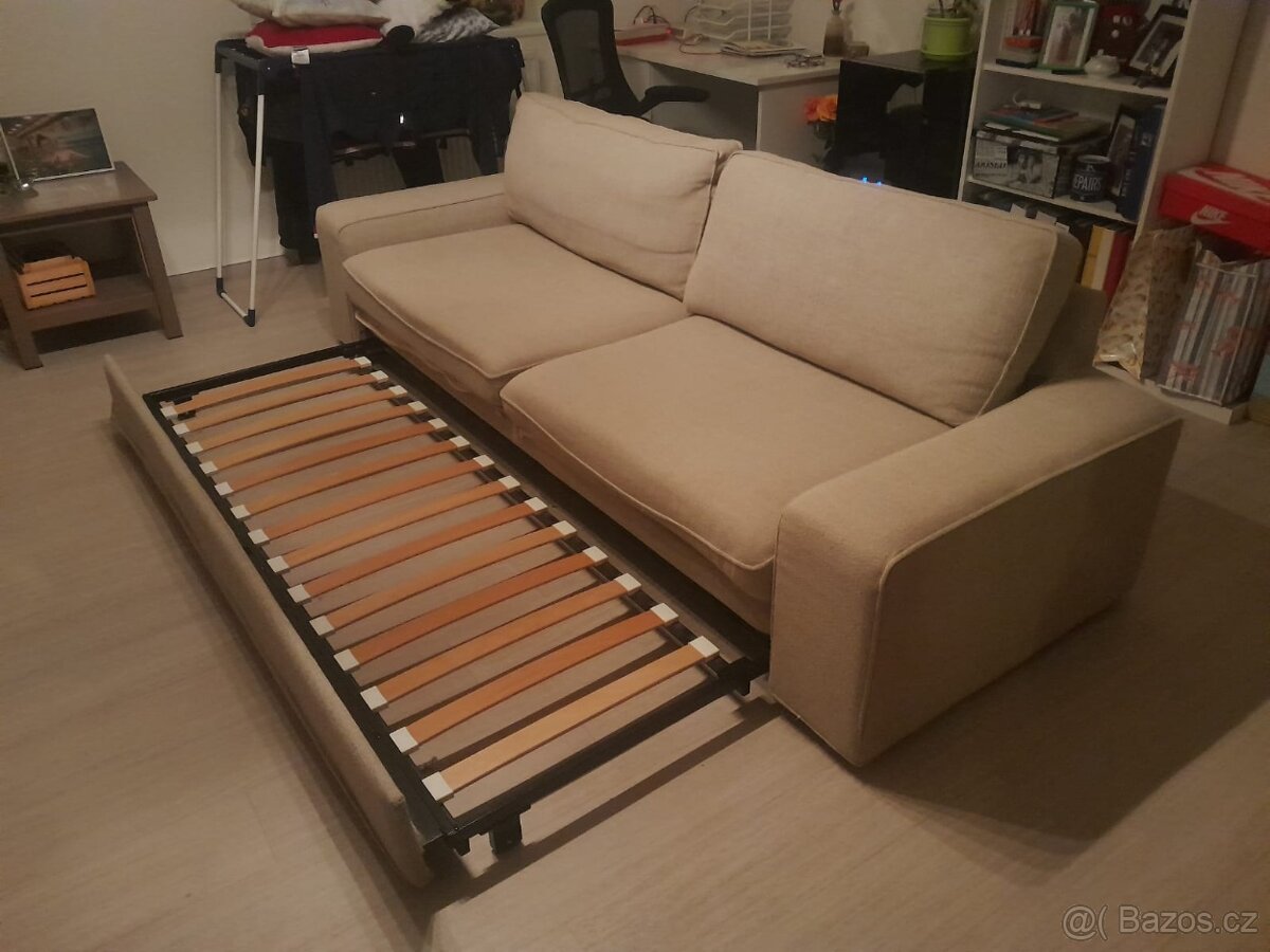 Pohovka s Taburetem - 2