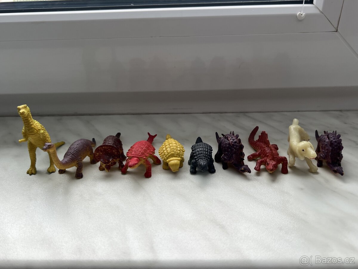 Figurky dinosauru - 2