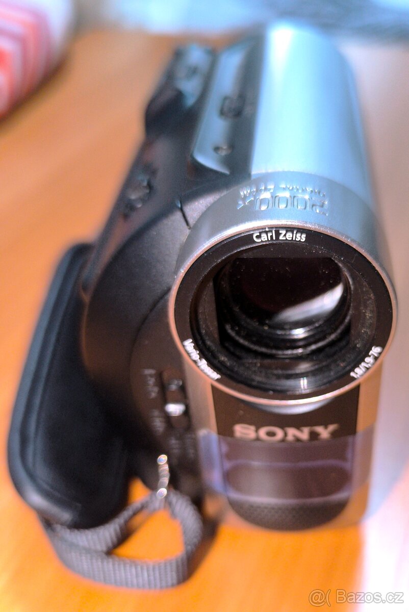 Sony dcr-hc51 - 2