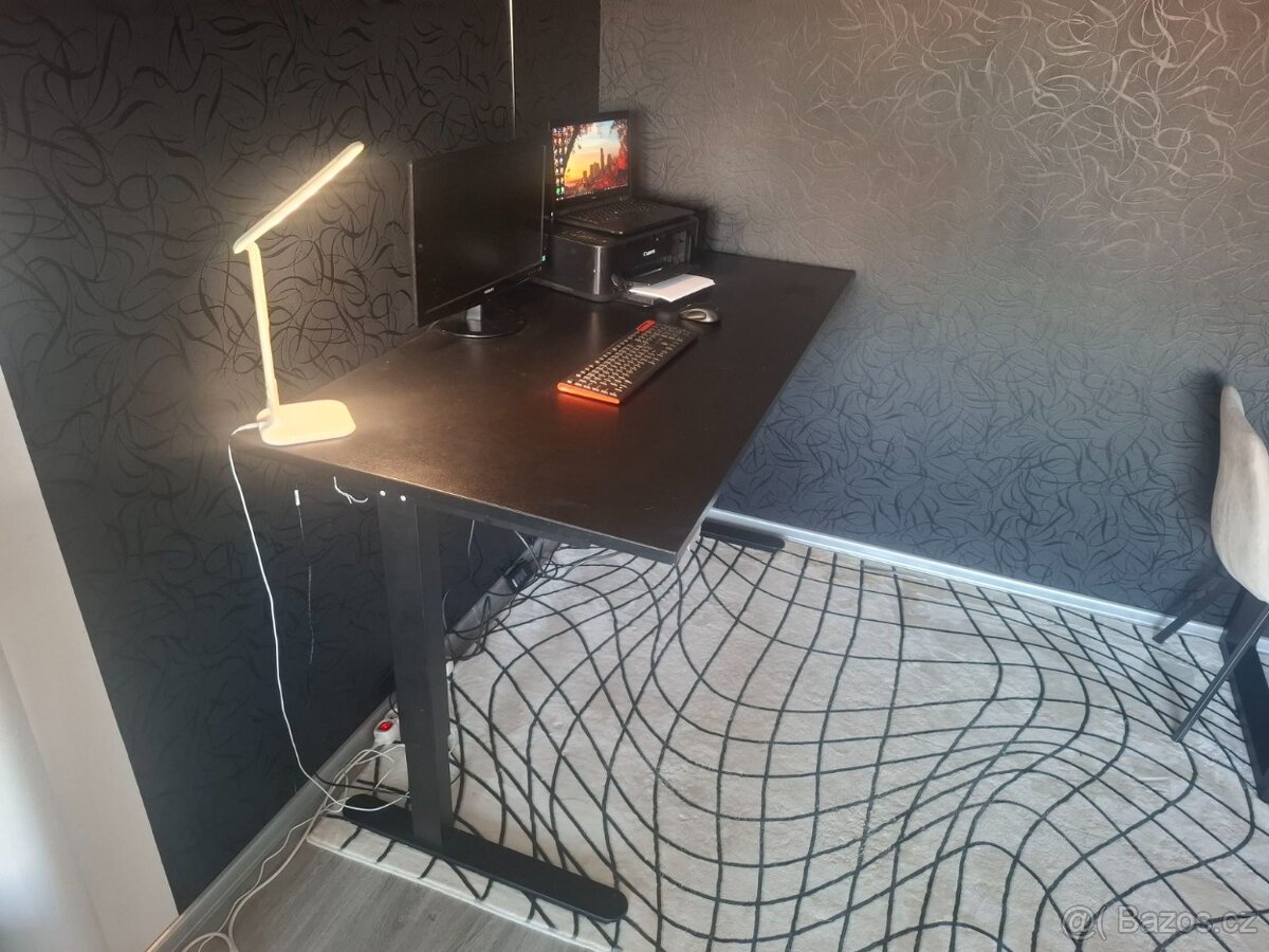 Polohovací stůl SVANEKE 80x160 černá - 2