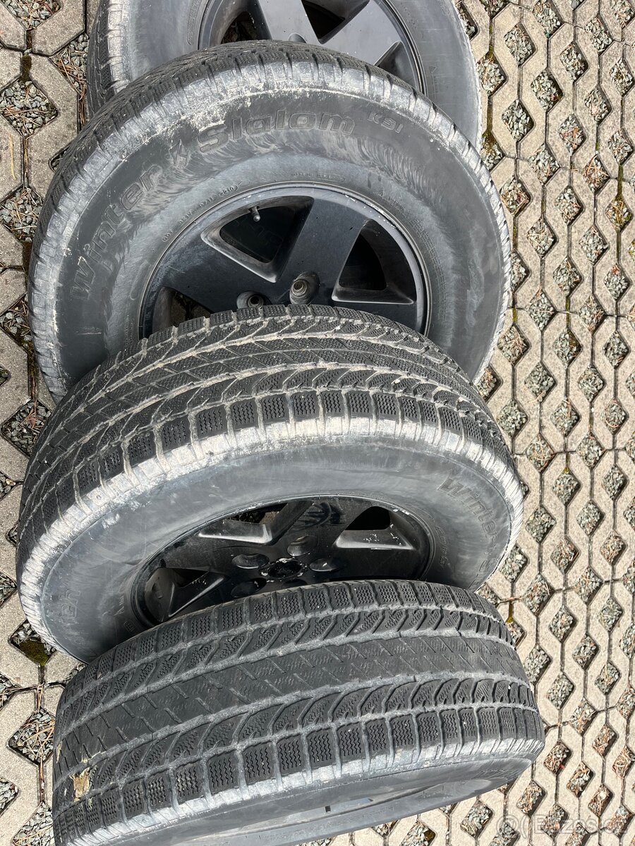 Kola jeep wrangler - 2