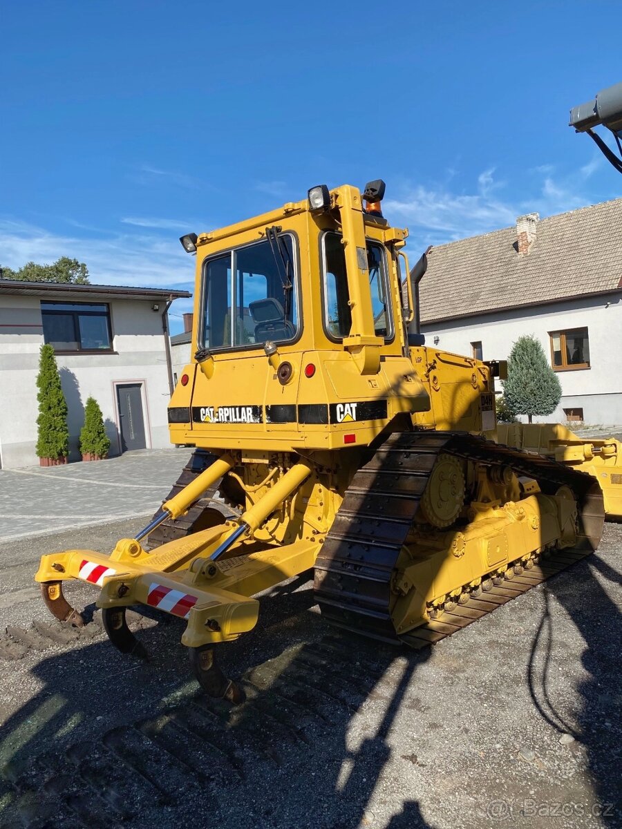 Caterpillar D4H LGP Riper - 2