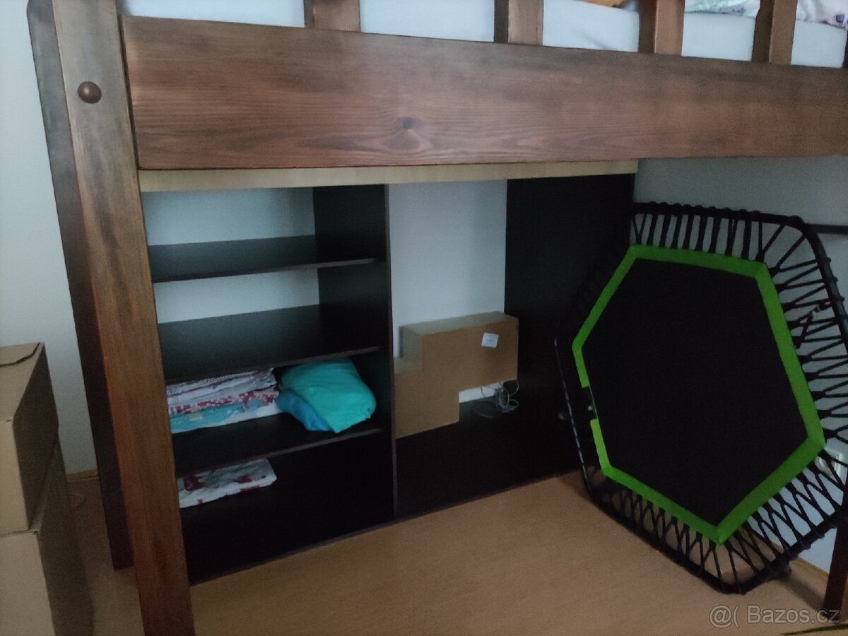 Vyvýšená postel se skříní - 2