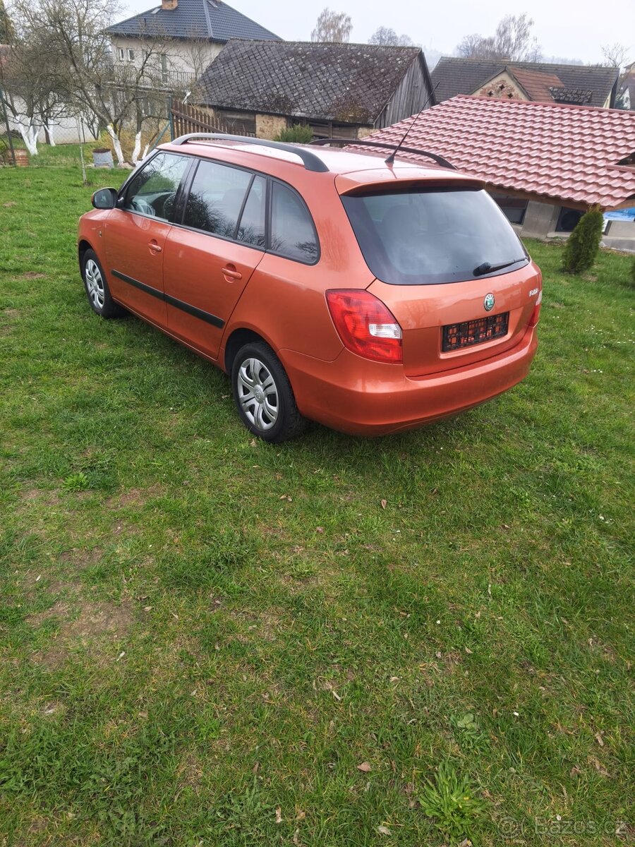 Škoda fabia 2 combi - 2