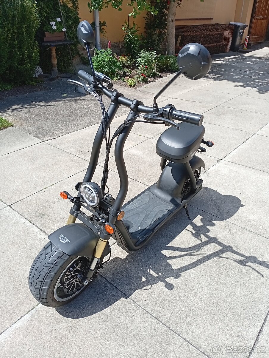 E-skútr HECHT Cocis mini black - 2