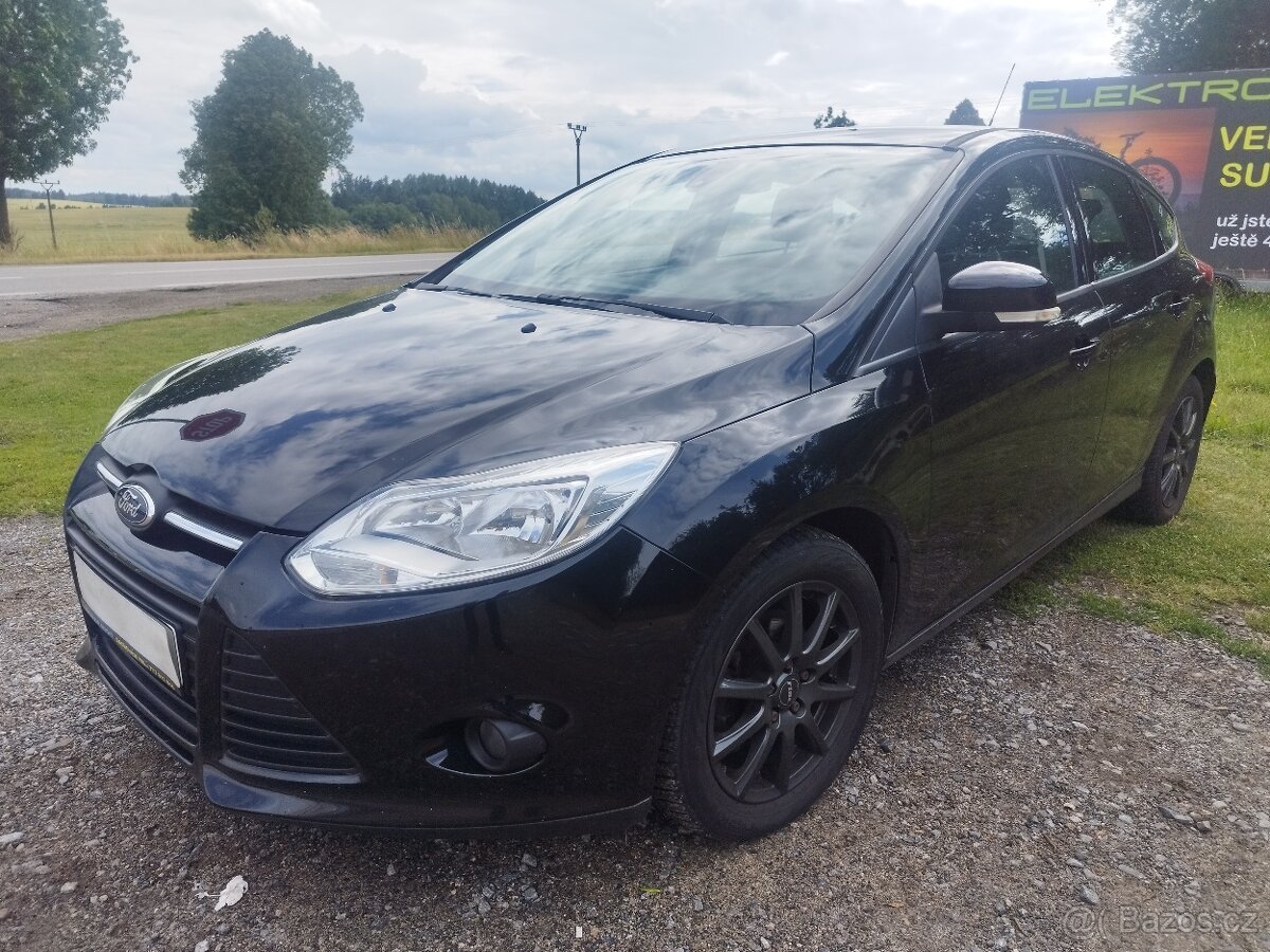 Ford Focus 1.0i EcoBoost ,nová cena - 2