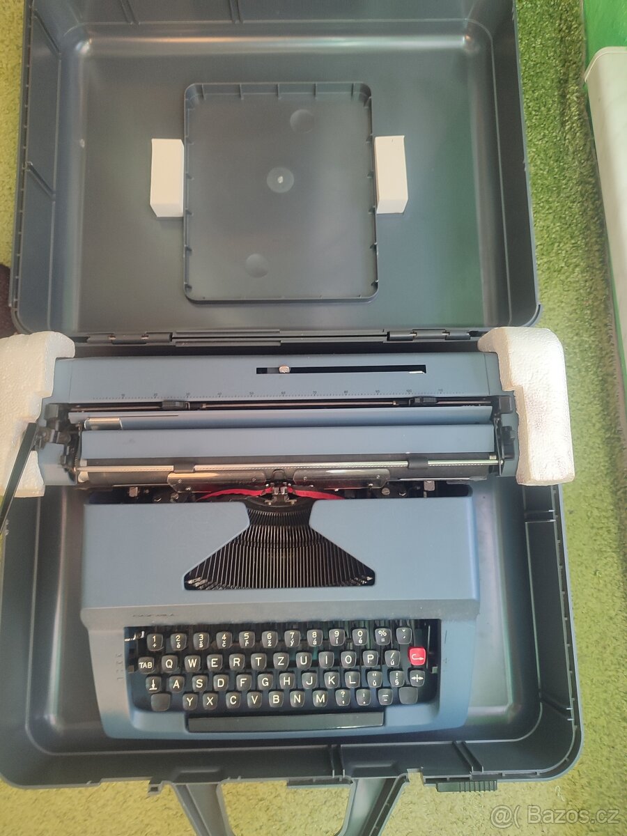 Psací stroj - 2