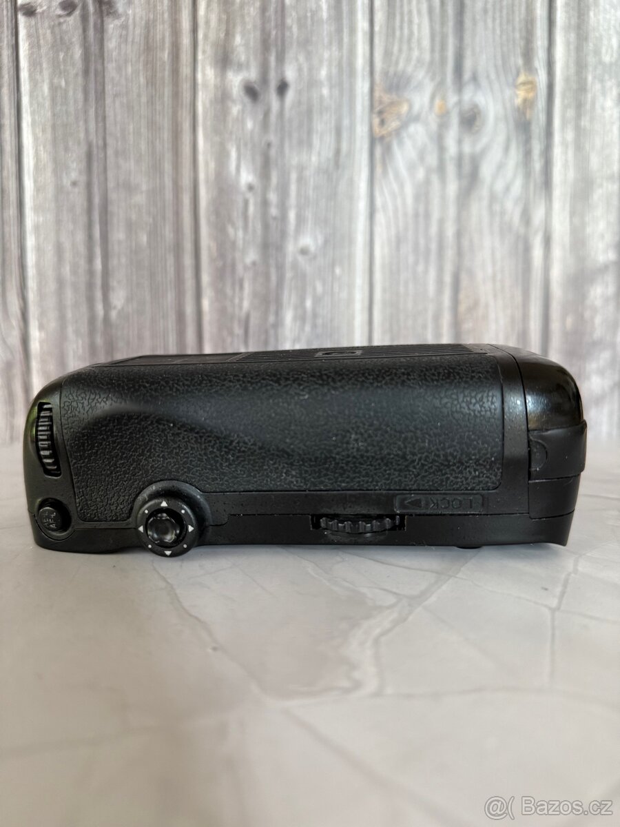 Grip na Nikon D750 - 2