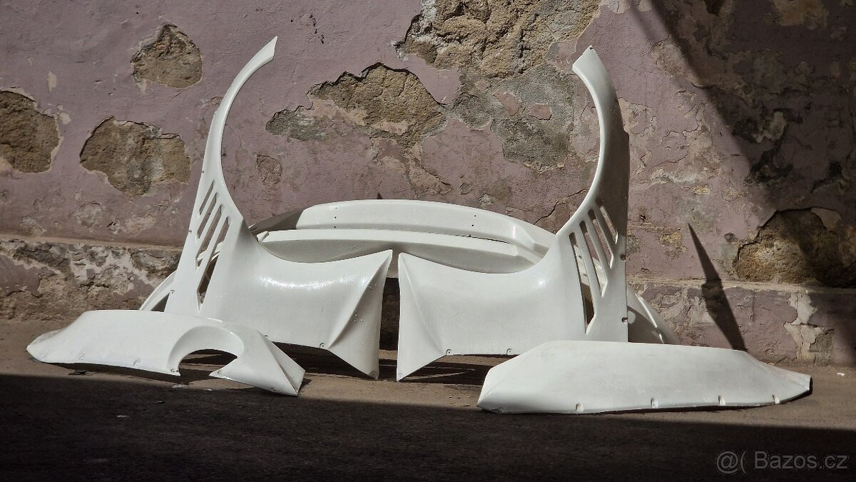 Rocket Bunny 350z - 2