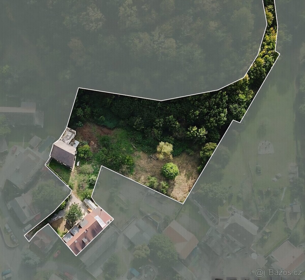 Obrovský dům se zahradou - 2