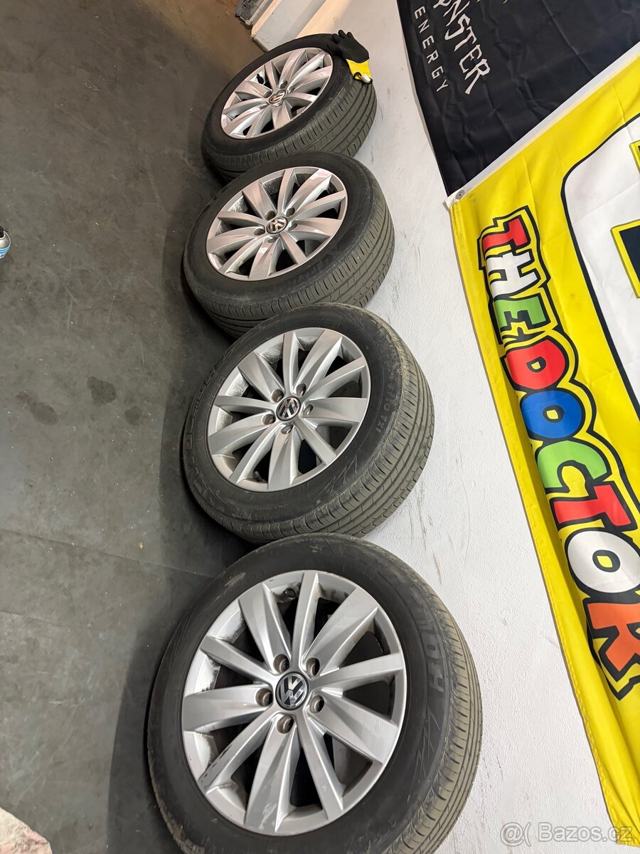Prodám originální Alu kola VW r16 - 2