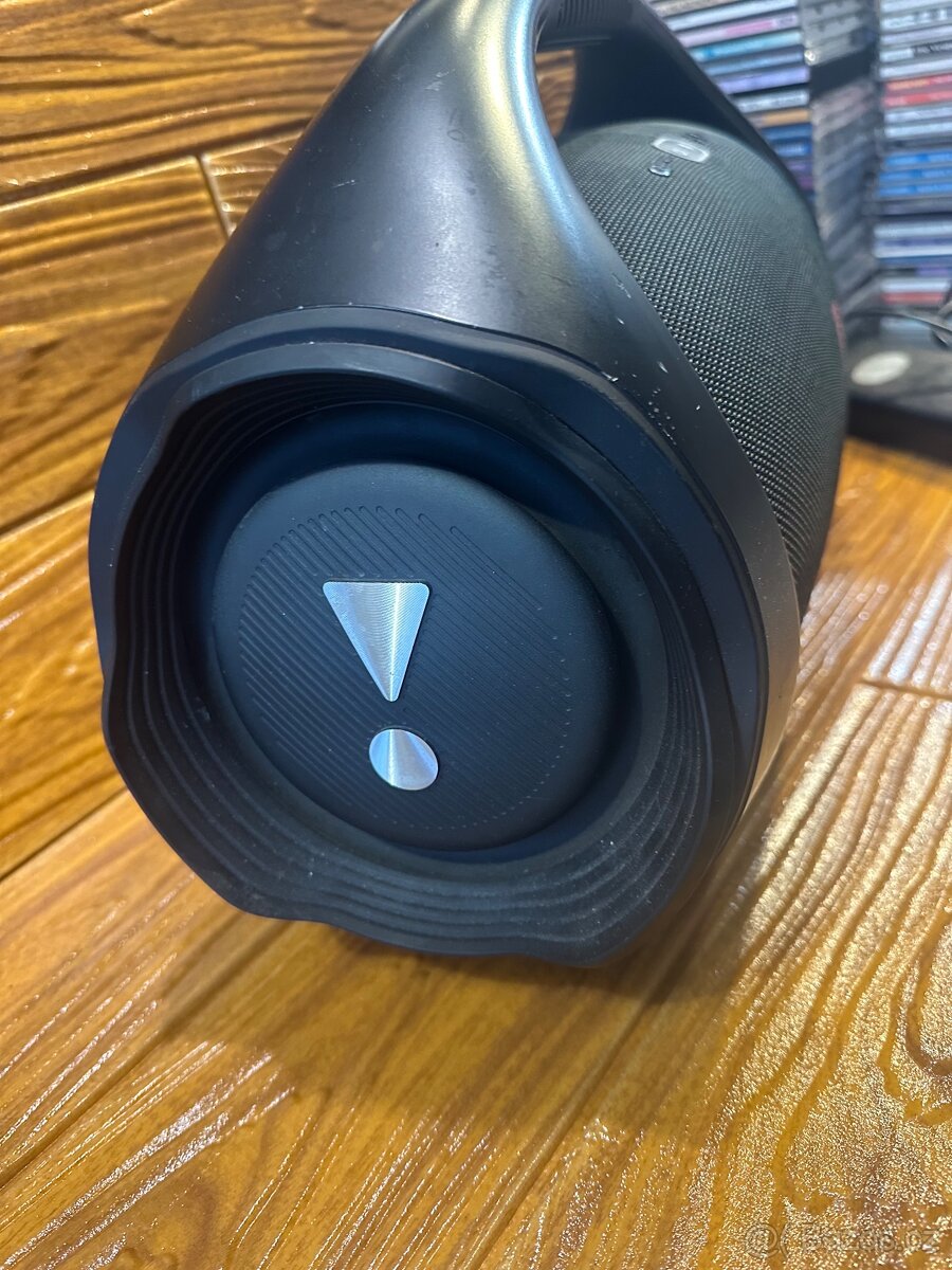 Prodám kvalitní reproduktor JBL Boombox 2 - 2