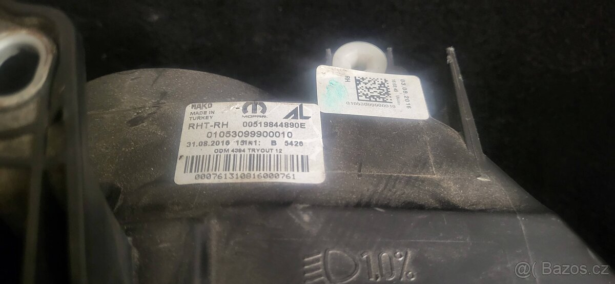 PŘEDNÍ SVĚTLO FIAT TIPO - 2