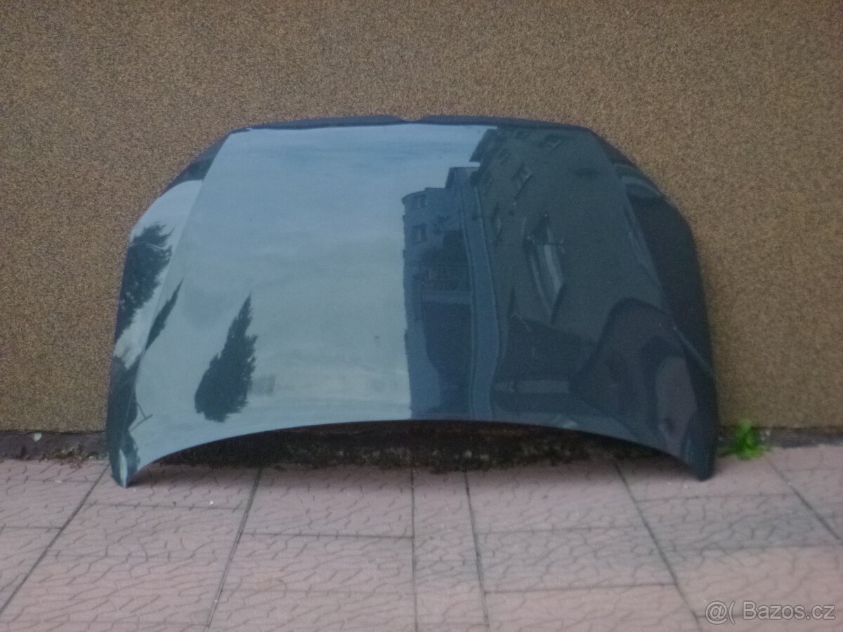 VW Touran výztuha světlo blatník dveře kapota 5TA - 2