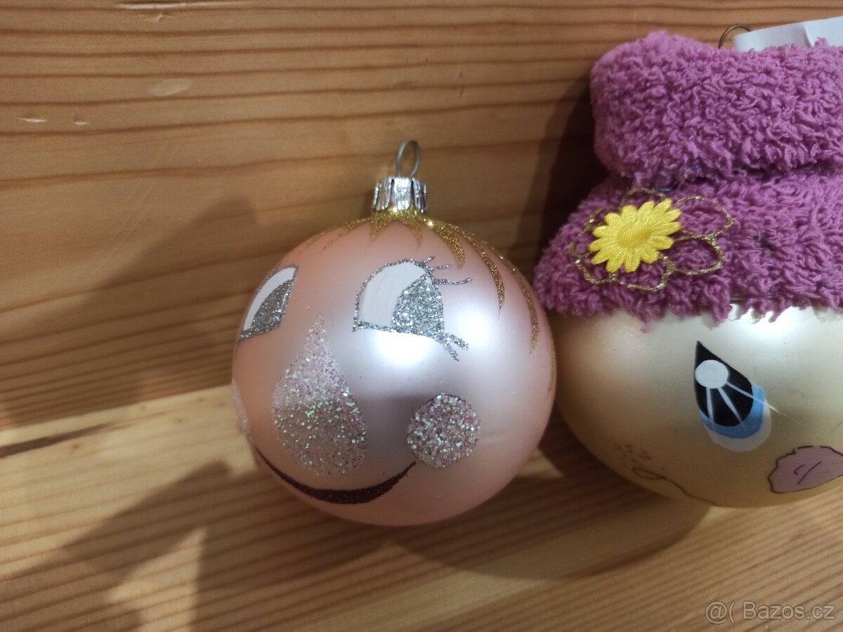 Vánoční koule s obličeji - 2